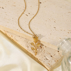 18K Gold Plated Three-dimensional Rose Pendant Necklace